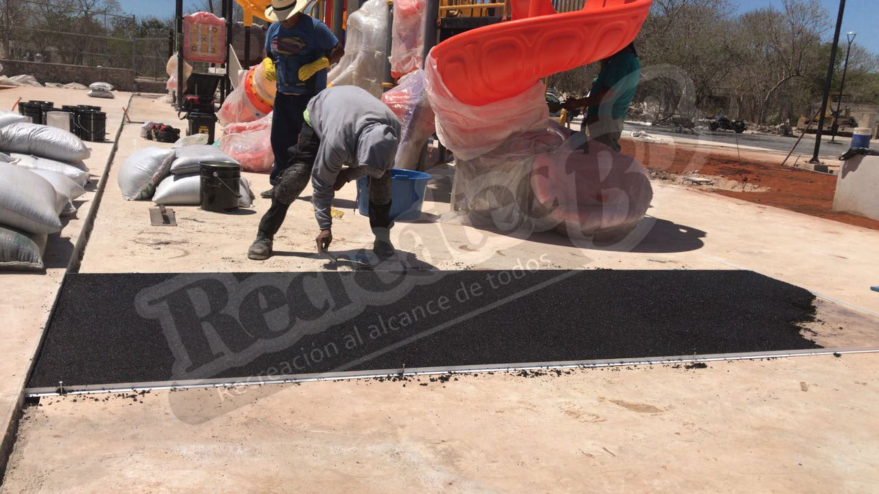 En Construccion - Superfiece para Juegos Infantiles Recreatec BB código Ribb-S020 Imagen de En Construccion - Superfiece para Juegos Infantiles Recreatec BB código Ribb-S020