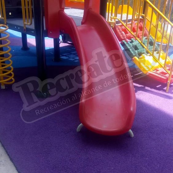 Superficie Amoritiguante in SITU, de SBR y EPDM código RiBB-S020