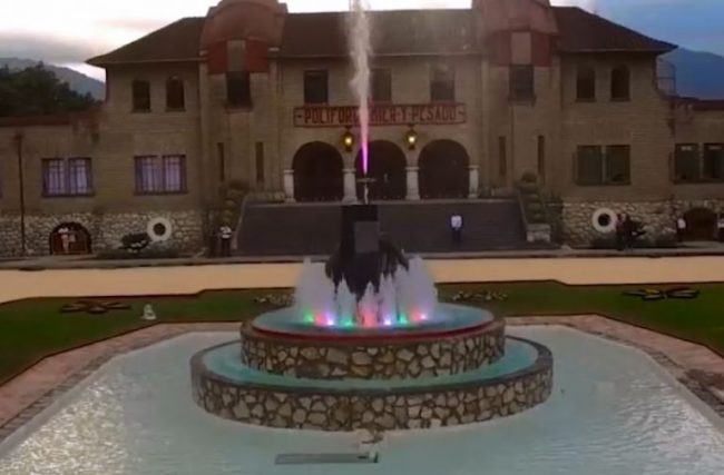 poliforum-mier-y-pescado-768×504 Foto de fuente instalada por recreatec