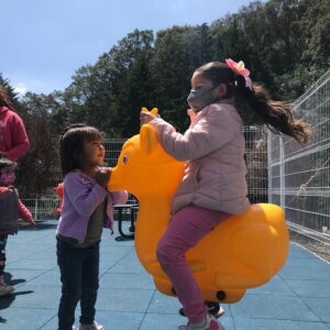 Descubre el montable de resorte infantil Venado RIBB-3i357