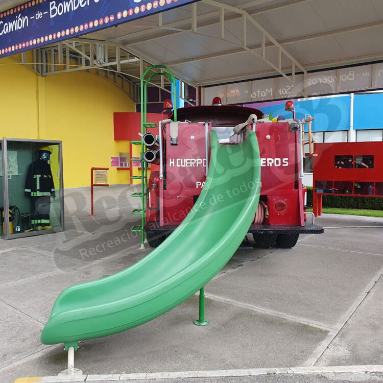 IMG IMG Adaptación de Resbaladilla y Escalera Vertical a camión de bomberos - Vista 02