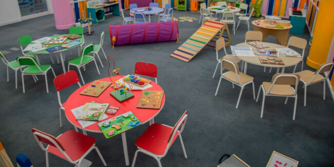 Beneficios de una ludoteca en un restaurante Imagen de Beneficios de una ludoteca en un restaurante